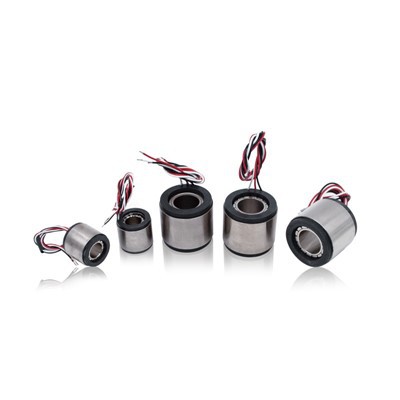 Raamita pöördemomendi mootor